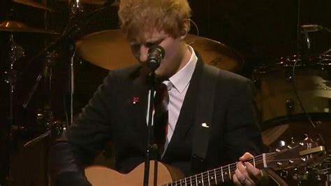 Give me love — ed sheeran. Ed Sheeran: Tränenkollaps auf der Bühne