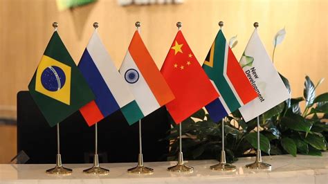 Towards de-dollarization: BRICS advances alternative to US-dominated width=