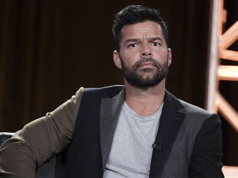 11 249 263 tykkäystä · 203 846 puhuu tästä. Ricky Martin shares steamy nude photo to promote Las Vegas return | Montreal Gazette