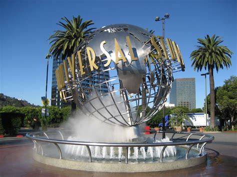 Universal studios los angeles california usa sd stock video. Universal Studios Holywood | Lugares hermosos, Los angeles ...