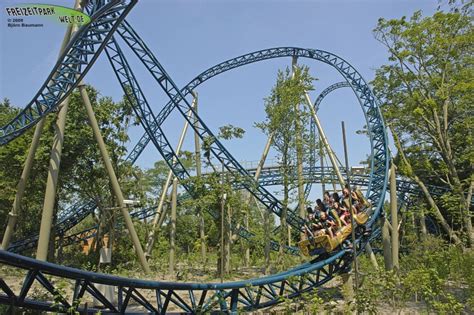Neben den freizeitpark besteht das resort in de panne aus einem wasserpark, einem theater. Anubis: The Ride - Plopsaland De Panne - Freizeitpark-Welt.de