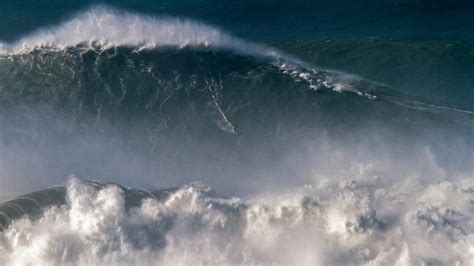 Big Wave Surfing Bing Wallpaper Download