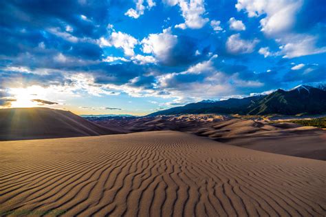 Where Beauty Meets Bizarre The Great Sand Dunes Of Colorado Oc