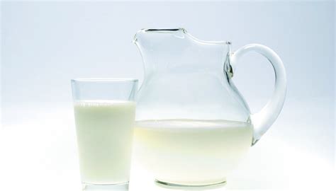 This pain is caused by stools that are either too large or too hard to pass out effortlessly. Does Drinking Whole Milk Give Toddlers Diarrhea? | How To ...