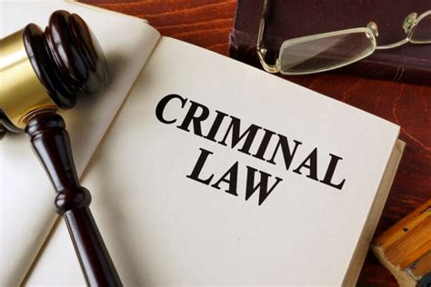 How To Become A Criminal Defense Lawyer Job Descriptions