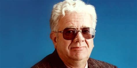 Bekijk wat diane tielemans (dianetielemans) heeft ontdekt op pinterest, 's werelds grootste verzameling ideeën. In Memoriam: Henry Tieleman, professor emeritus of ...