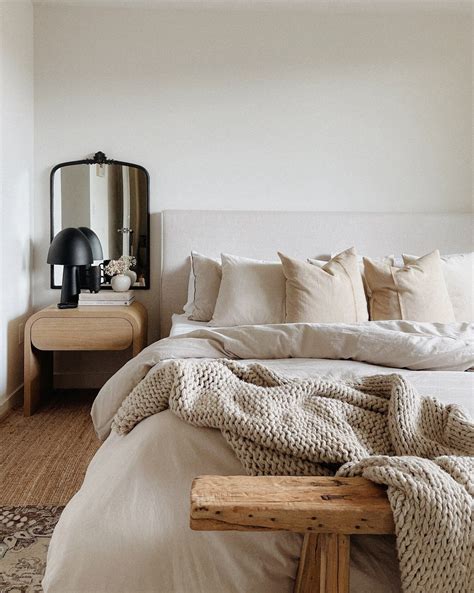 How To Master The Art Of The Cozy Bed