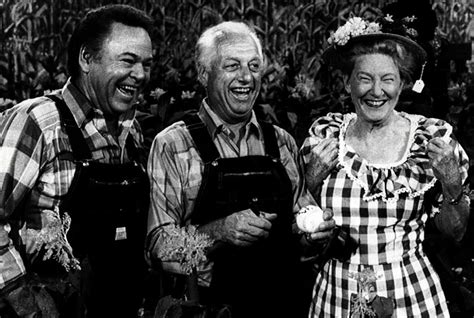 Hee Haw — Quick Facts About The Variety Show That Aired For Over 20 Years