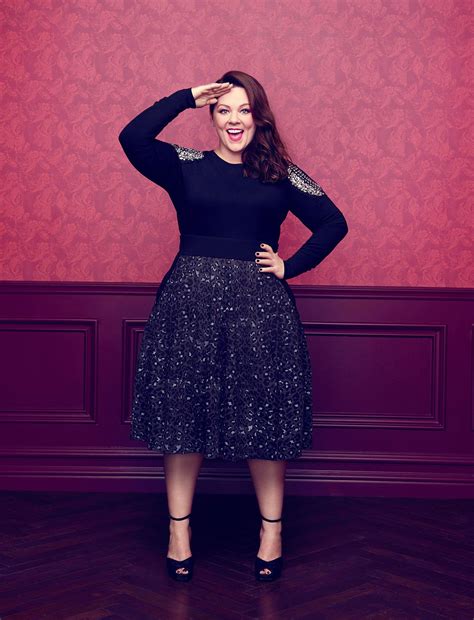 Melissa Mccarthy Just Nailed The Perfect Holiday Outfits Curvy