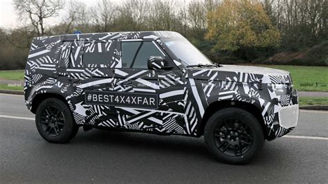 Land Rover Defender Spied Flaunting Its New Body In The Uk