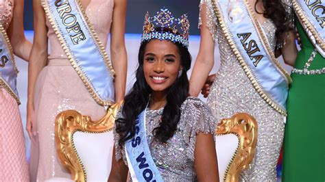 jamaica s toni ann singh crowned miss world 2019 teen vogue
