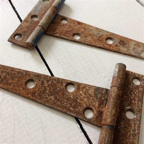 Vintage Rusty Strap Hinges Set Of 2 Rusty Metal Hardware Etsy Barn