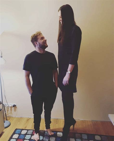 Pin By Bznslady On Tall Women Tall Girl Tall Women