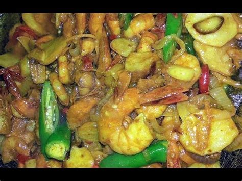 Ani tadi masak udang tuh?. UDANG MASAK KUNING DENGAN KENTANG BY M.A.K #15 - MASAK APA ...