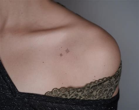 Our Favorite Star Tattoo Design Ideas And What They Mean In Star Tattoos Delicate