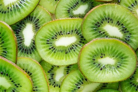 Kiwi Beneficios Y Propiedades De Esta Fruta Ex Tica