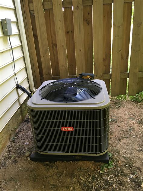 Outdoor Bryant Air Conditioning Unit Outdoor Ac Unit Ac Units Outdoor