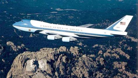 Planes ( air force one). Air Force One