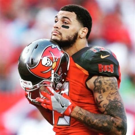 Who Is Mike Evans And Net Worth