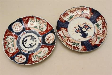 Meiji Imari Scalloped Plates With Floral Panels Ceramics Japanese Oriental