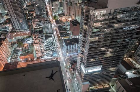 Rooftopping Movement Creates Amazing Shots Of Toronto Cityscape