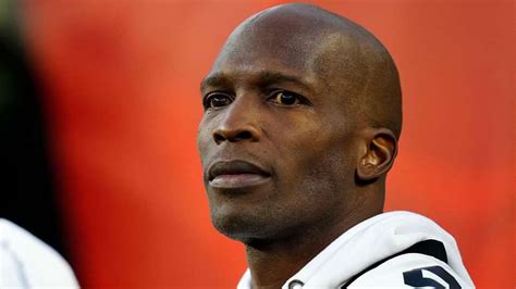 6x pro bowler chad ochocinco johnson wins the internet after leaving a massive 1 000 tip for