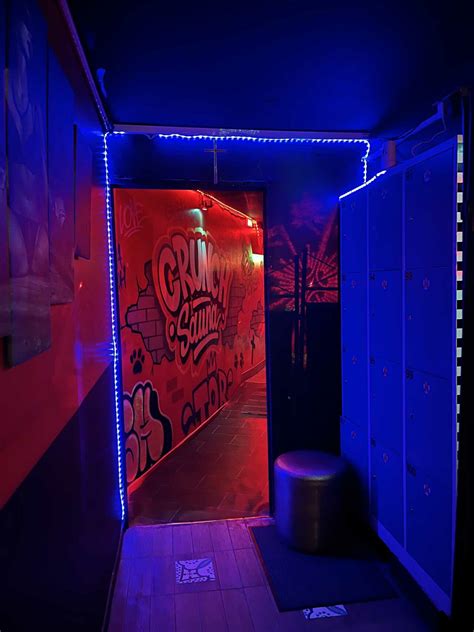 Photos - Sauna Crunch