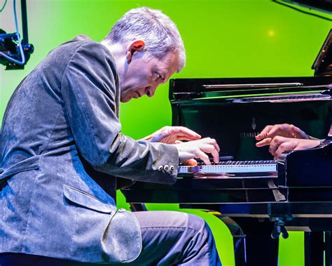 Top 12 Best Pianists Of Today That You Should Know