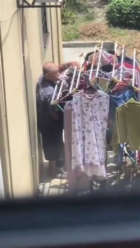 Marlboroqueensex Kakek Ngocok Pakaian Dalam Di Jemuran Tetangga Eporner