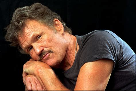 Country Hall Of Famer Actor Kris Kristofferson Has Retired The