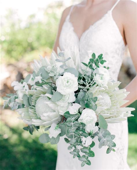 Beautiful King Protea Bridal Bouquets ~ Kiss The Bride Magazine