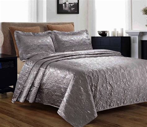 Uncover white king size bedspreads, red king size bedspreads and more at macy's. low-cost 3 Piece Silky Satin Quilted Bedspread Coverlet ...