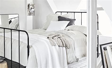 Designer duvets and pillow sets available in single, double super king, emperor and large emperor sizes. The White Company UK | Luxury bedding sets, Luxurious ...
