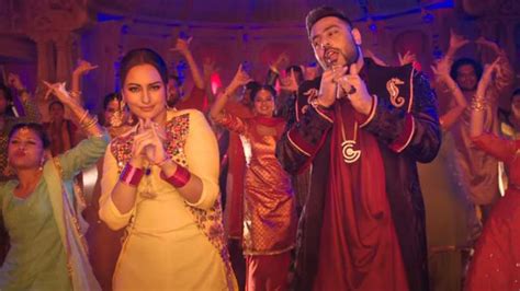 Khandaani Shafakhana Sonakshi Sinha Says She Enjoys Dancing To “high