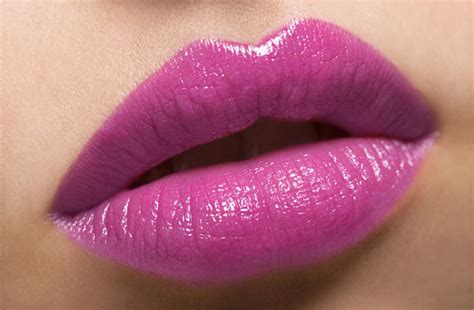 Belleza Tips Para Lucir Labios Con Más Volumen Mujeres De Mi Edad