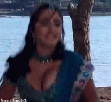 Don't forget to comment which one gif you like the most and you can also share them on your social media and whatsapp. Aawaz Bollywood Gif Images / Funny Bollywood Movie GIFs (16 GIFs) - The Viraler - They are ...