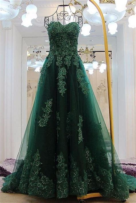 Forest Green Lace Appliqués Sweetheart Floor Length Tulle A Line Formal