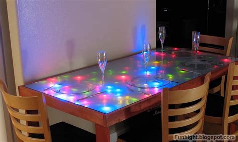 It uses few inexpensive parts, but it could be improved on. Led Light Table « MoHacks.com - Mods hacks diy projects and news