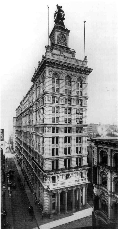 Former New York Life Insurance Company Building - Wikipedia