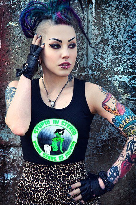 darkside of dreadlocks ~ alternative dread fashion punk girl punk rock hair rock hairstyles