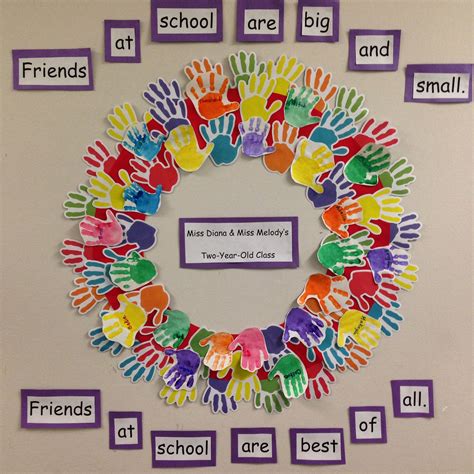 Preschool Handprint Friendship Wreath Diy Classroom Decorations Classroom Displays School