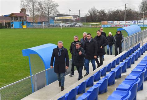 Rekonstruisan Stadion Fk Jedinstvo