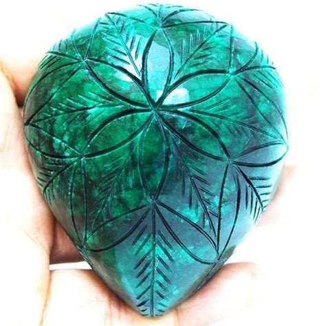 Emerald Carving Emc1613 At Best Price In Delhi By Vyomini Jewels Id