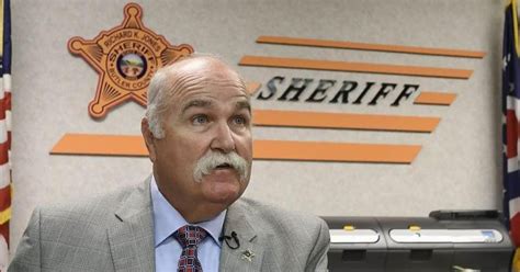 Sheriff Says Hell Offer Conceal And Carry Classes To Teachers