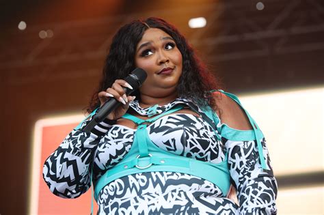 Lizzo Slowly Slips Out Of Tiny Gold Bikini Looks Good As Hell