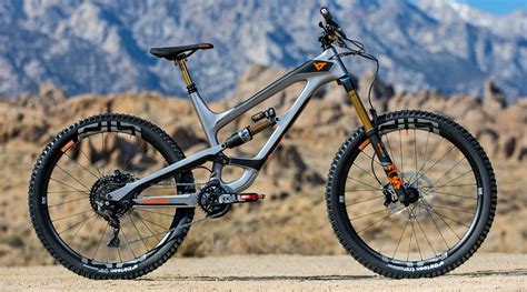 Yt Capra 29 And 275 Carbon Enduro Bikes Reborn With Return Of The Goat