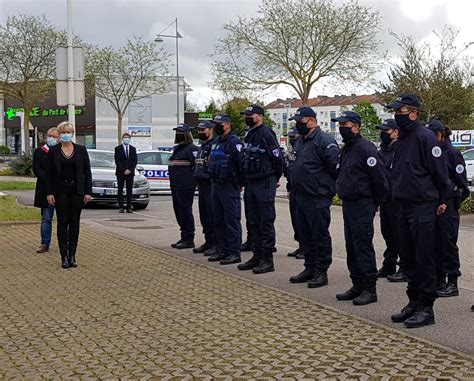 Toul Les Policiers Rendent Hommage à Leurs Collègues Morts Dans Lexercice De Leur Fonction