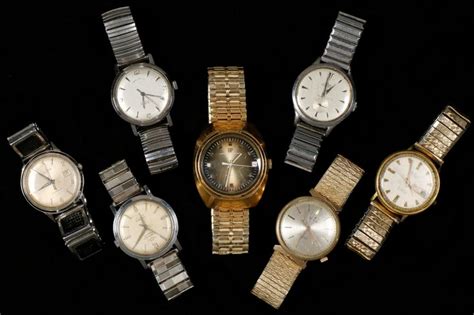 Bid Now Lot Of 7 Mens Vintage Wristwatches December 4 0121 1000