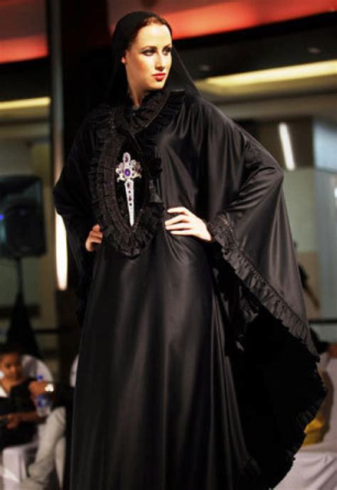 Everything For Women Fashion 10 Latest Silk Abayas For Muslim Women