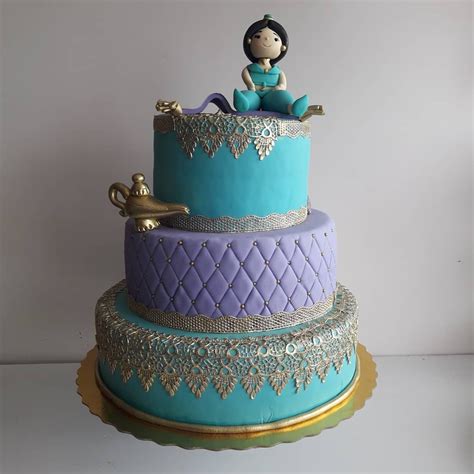 28 simple jasmine cake ideas to inspire your birthday celebrations jasmine cake cake